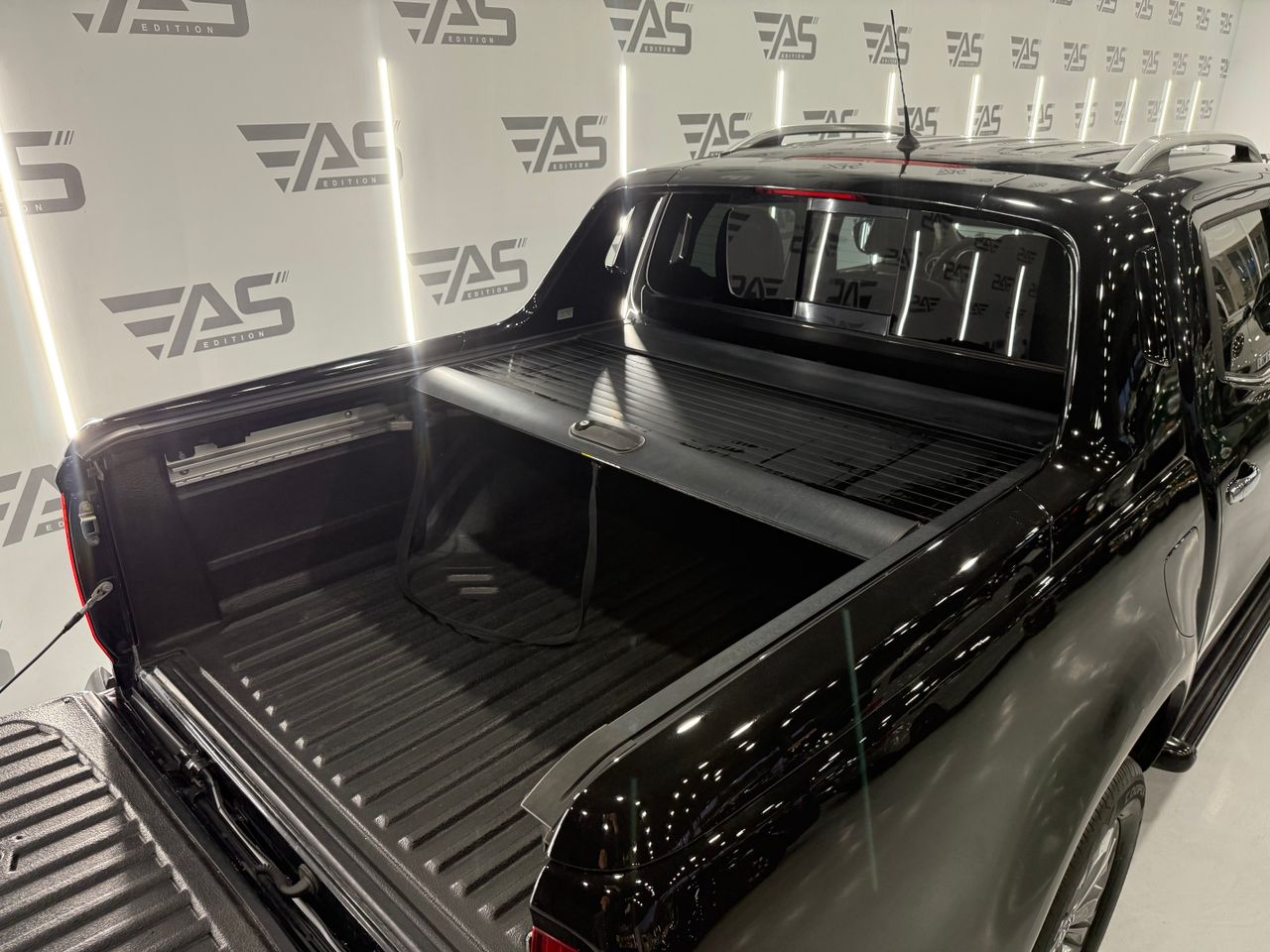 Imagen 89 del Mercedes Clase X en Auto Select Edition, Figueres