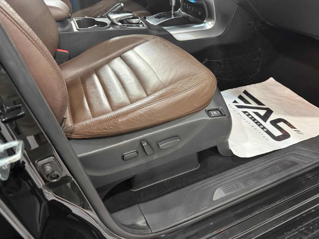 Imagen 164 del Mercedes Clase X en Auto Select Edition, Figueres