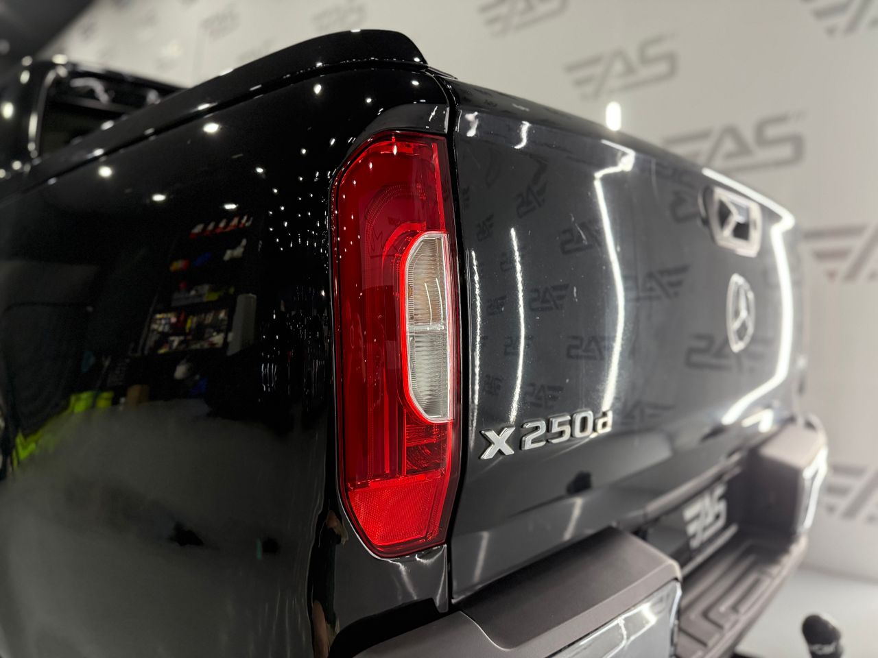 Imagen 48 del Mercedes Clase X en Auto Select Edition, Figueres