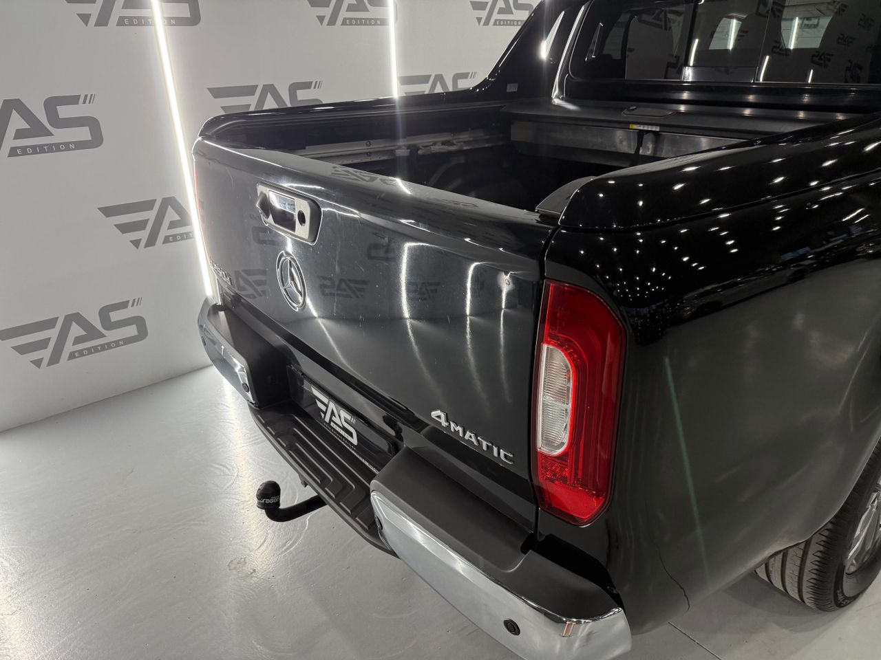 Imagen 79 del Mercedes Clase X en Auto Select Edition, Figueres