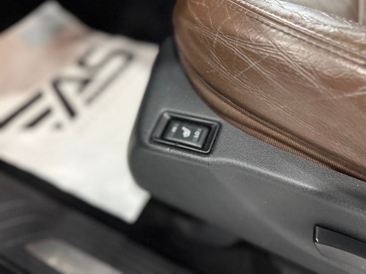 Imagen 121 del Mercedes Clase X en Auto Select Edition, Figueres