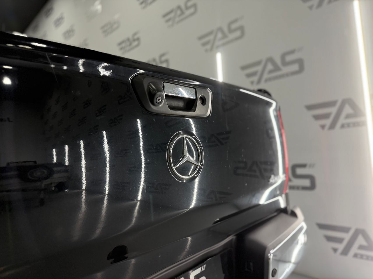 Imagen 52 del Mercedes Clase X en Auto Select Edition, Figueres