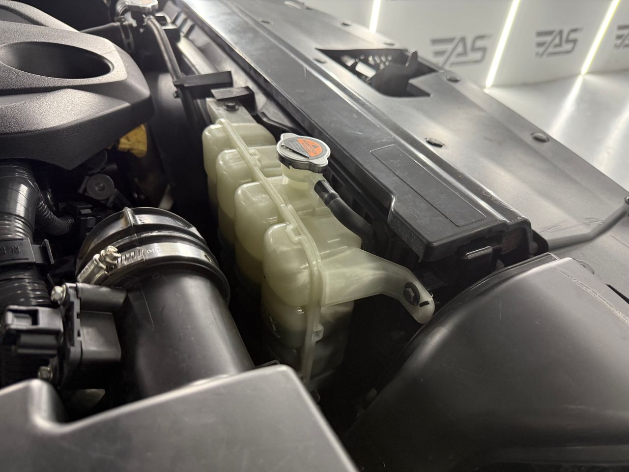 Imagen 71 del Mercedes Clase X en Auto Select Edition, Figueres