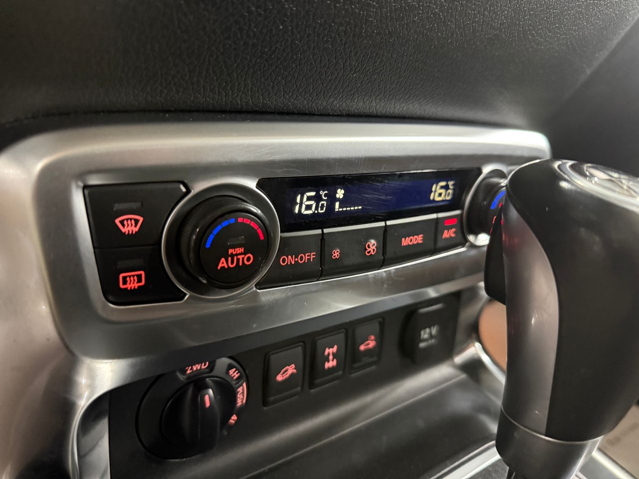 Imagen 140 del Mercedes Clase X en Auto Select Edition, Figueres