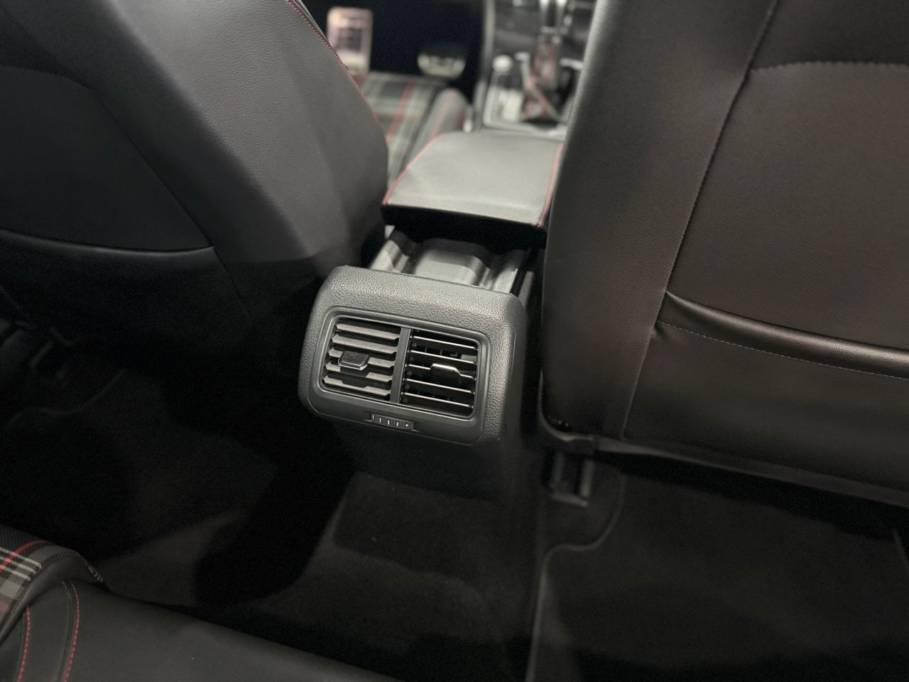 Imagen 148 del Volkswagen Golf en Auto Select Edition, Figueres