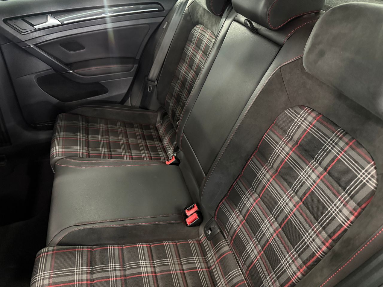 Imagen 94 del Volkswagen Golf en Auto Select Edition, Figueres