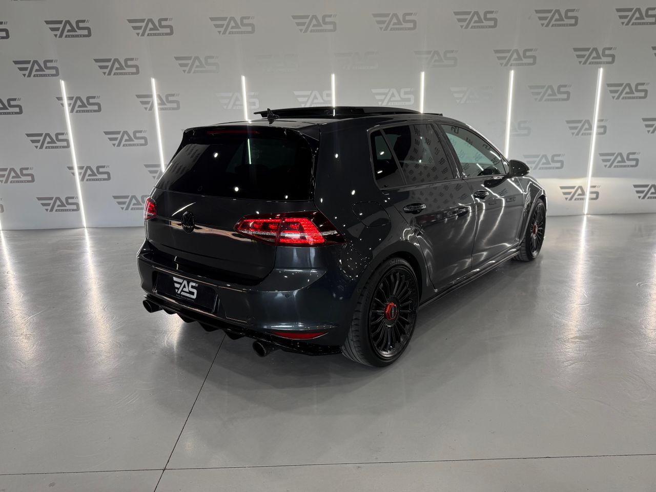Imagen 4 del Volkswagen Golf en Auto Select Edition, Figueres