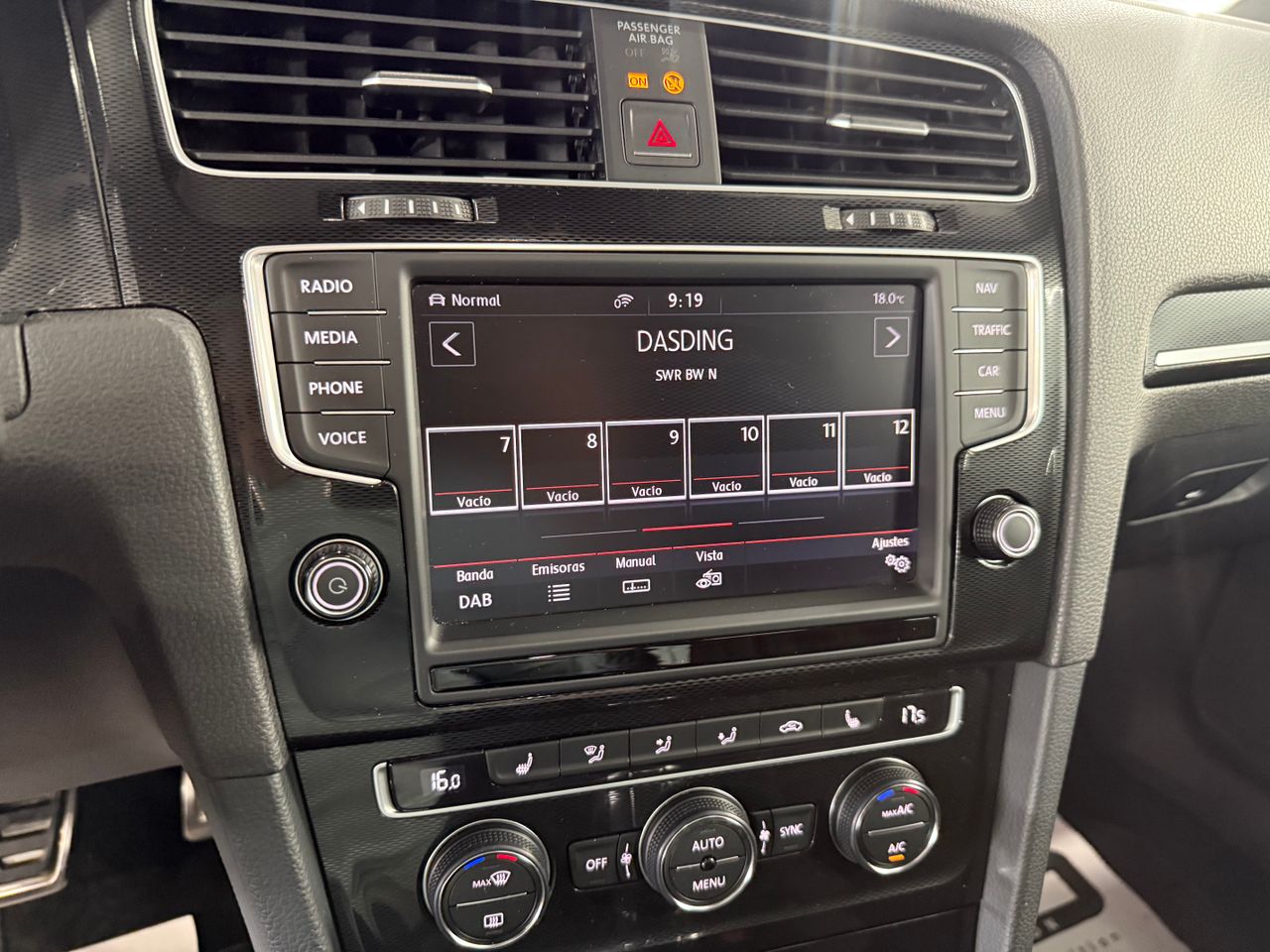 Imagen 75 del Volkswagen Golf en Auto Select Edition, Figueres