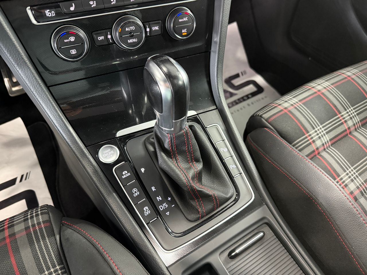 Imagen 111 del Volkswagen Golf en Auto Select Edition, Figueres