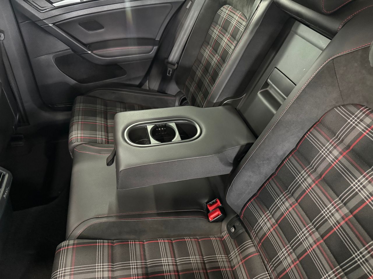 Imagen 95 del Volkswagen Golf en Auto Select Edition, Figueres