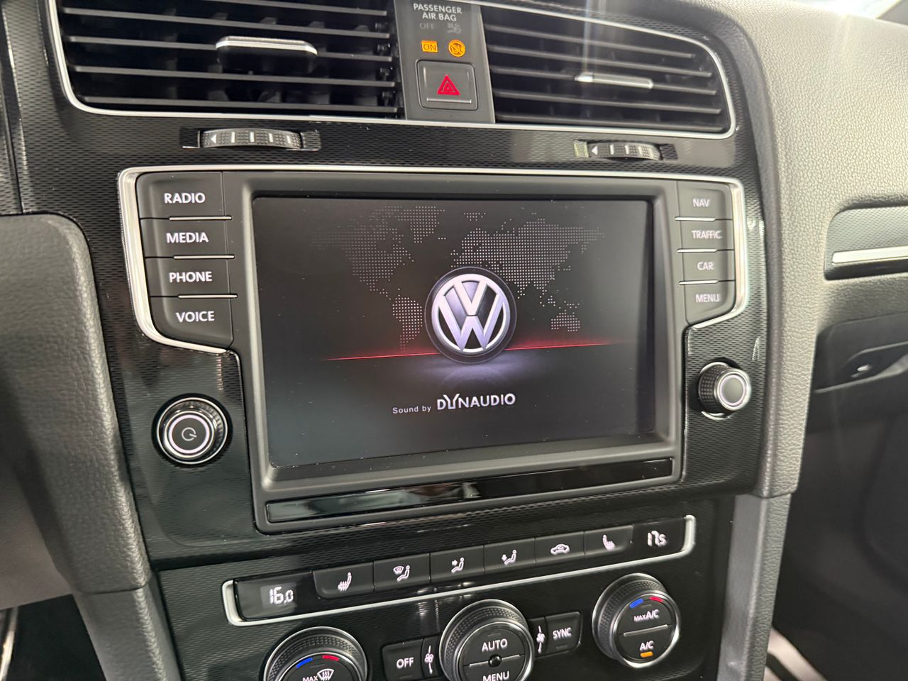 Imagen 74 del Volkswagen Golf en Auto Select Edition, Figueres