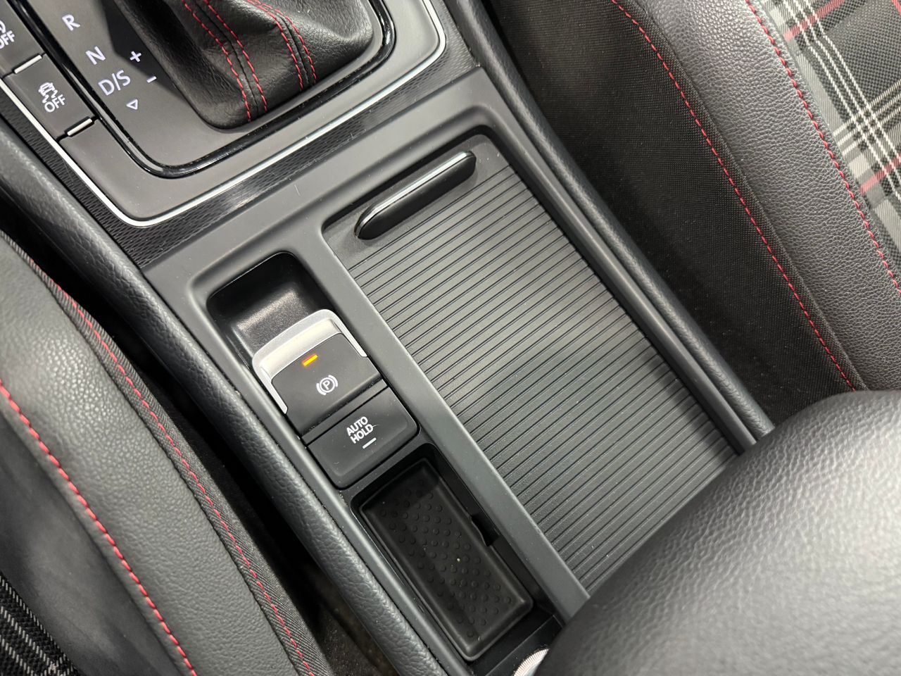 Imagen 110 del Volkswagen Golf en Auto Select Edition, Figueres