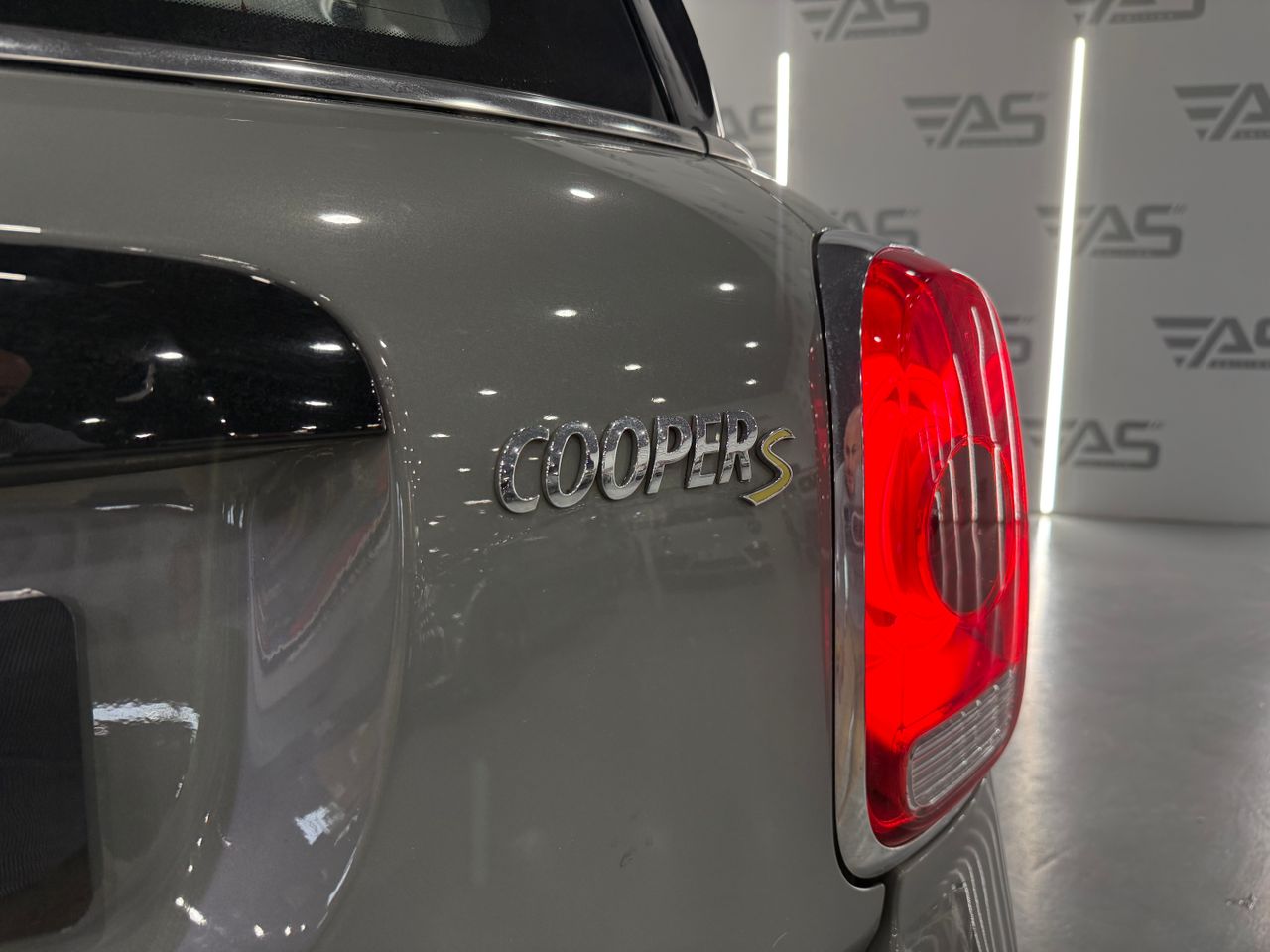 Imagen 9 del MINI Countryman en Auto Select Edition, Figueres