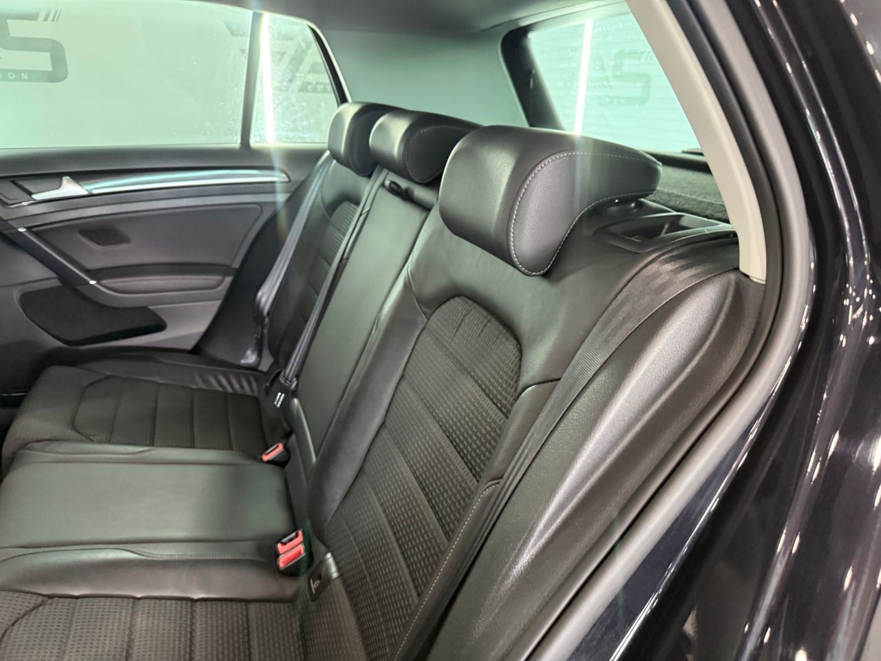 Imagen 105 del Volkswagen Golf en Auto Select Edition, Figueres
