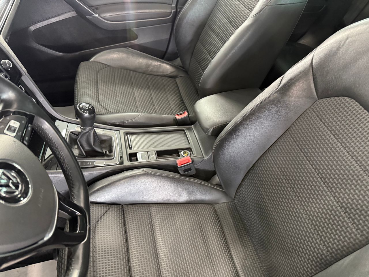 Imagen 120 del Volkswagen Golf en Auto Select Edition, Figueres