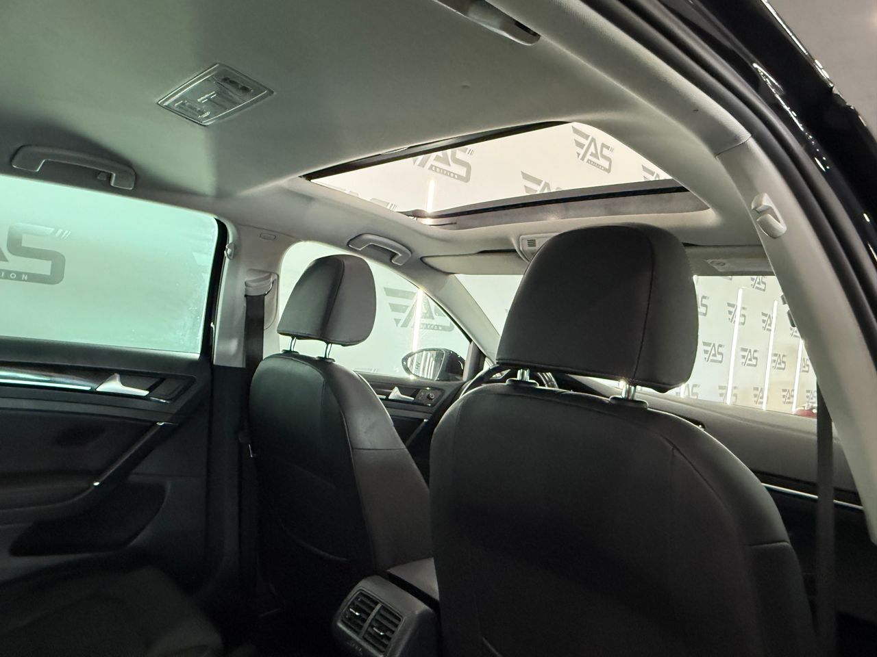 Imagen 90 del Volkswagen Golf en Auto Select Edition, Figueres
