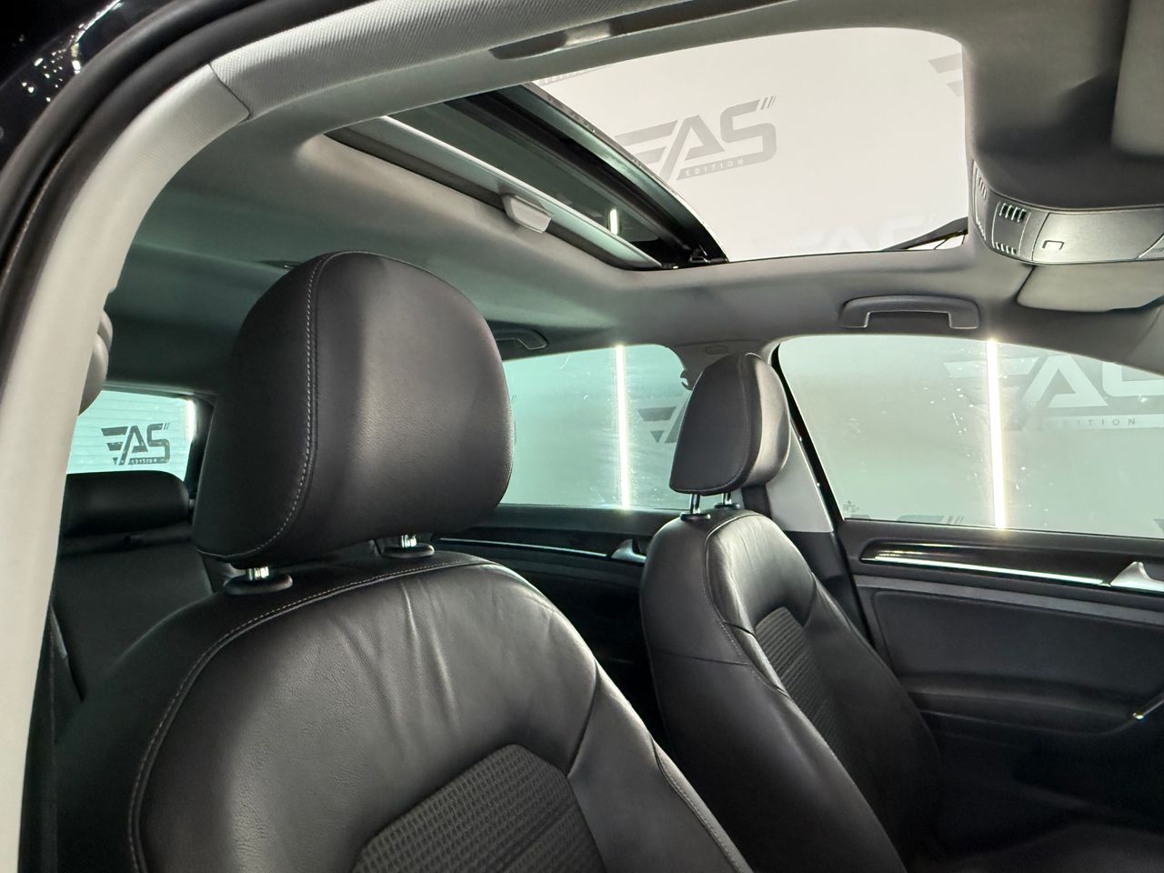 Imagen 79 del Volkswagen Golf en Auto Select Edition, Figueres