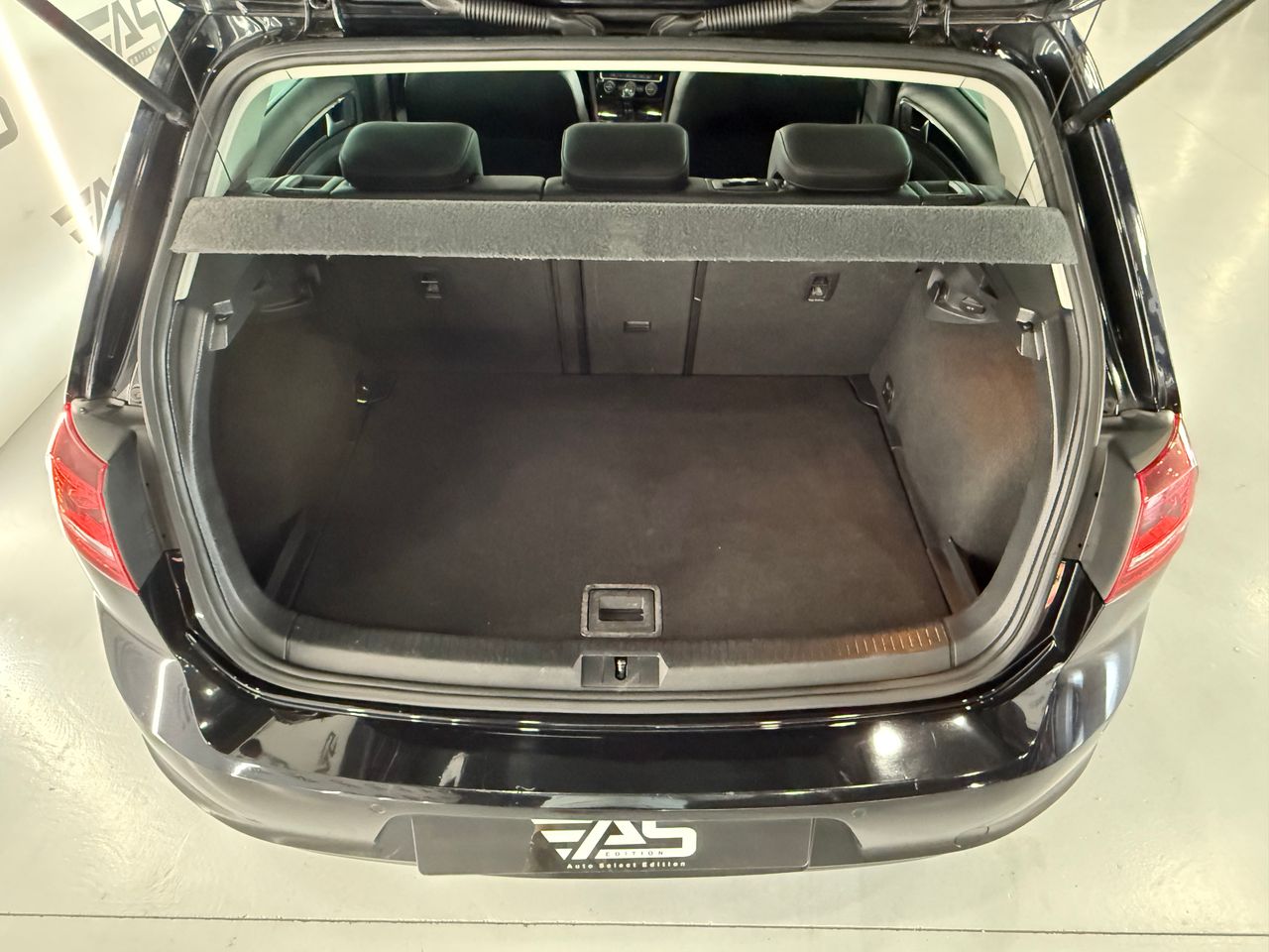 Imagen 52 del Volkswagen Golf en Auto Select Edition, Figueres