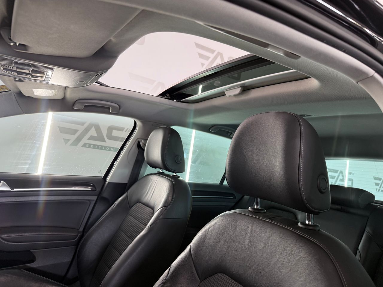 Imagen 113 del Volkswagen Golf en Auto Select Edition, Figueres