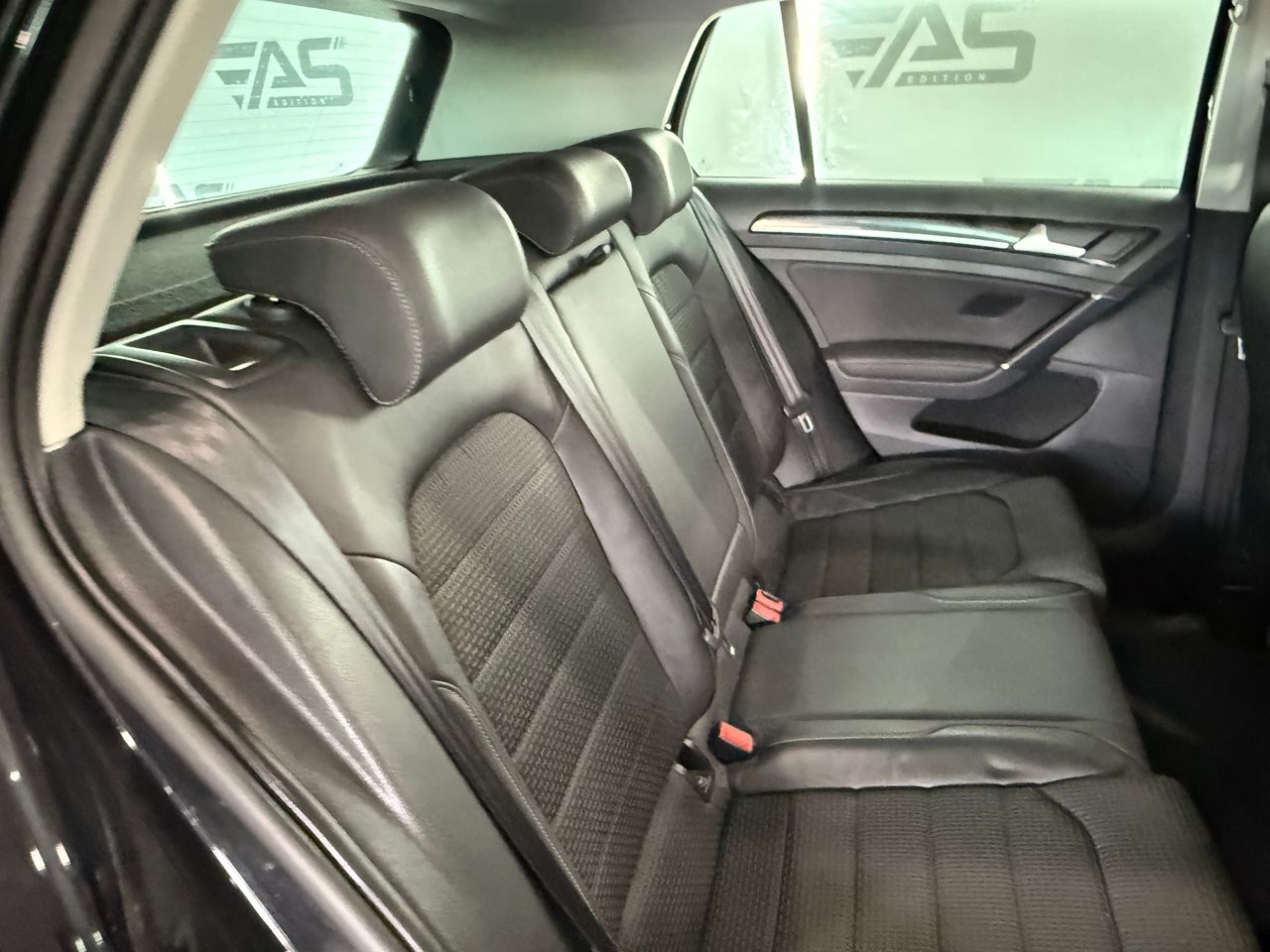 Imagen 94 del Volkswagen Golf en Auto Select Edition, Figueres