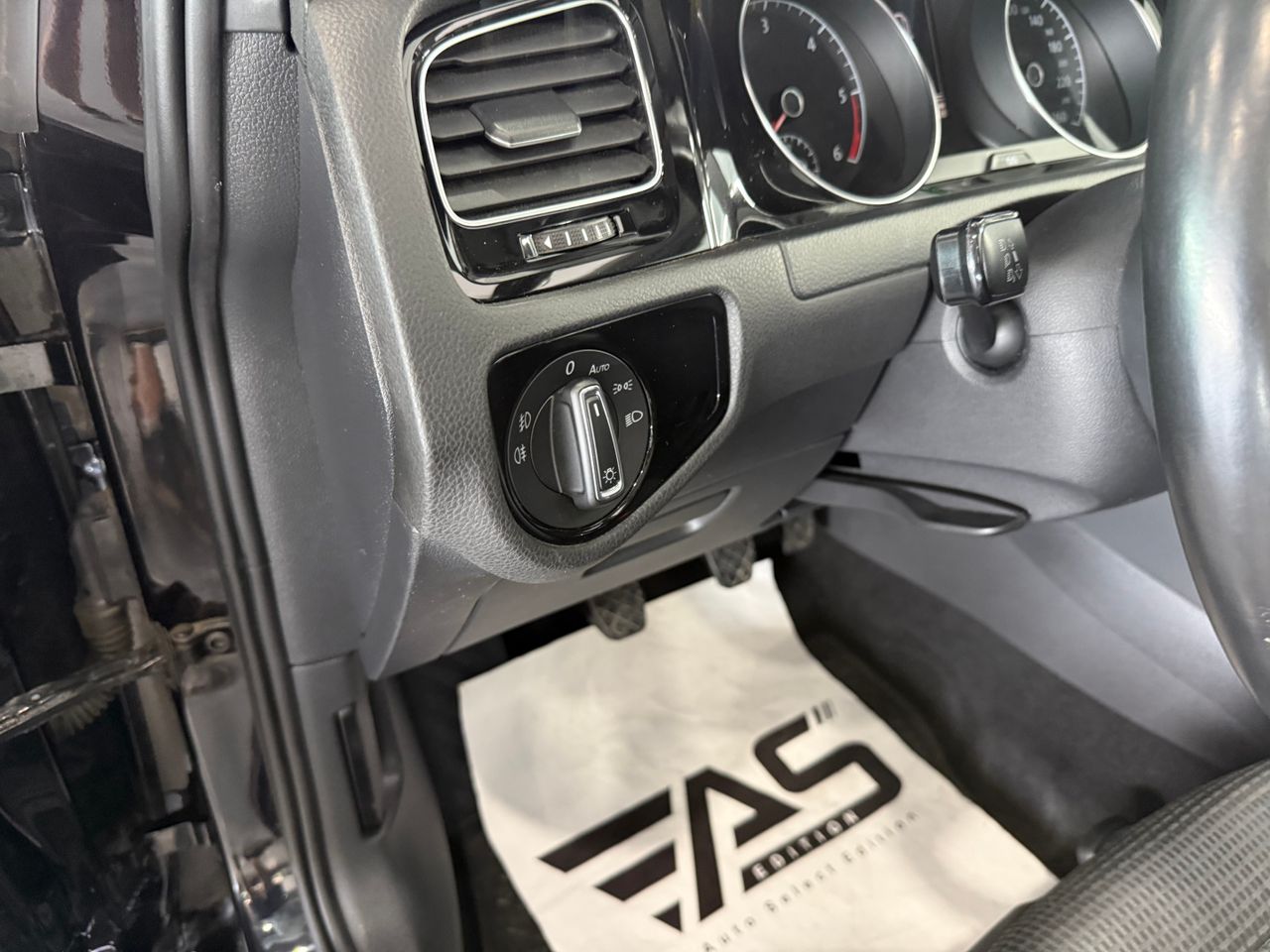 Imagen 110 del Volkswagen Golf en Auto Select Edition, Figueres