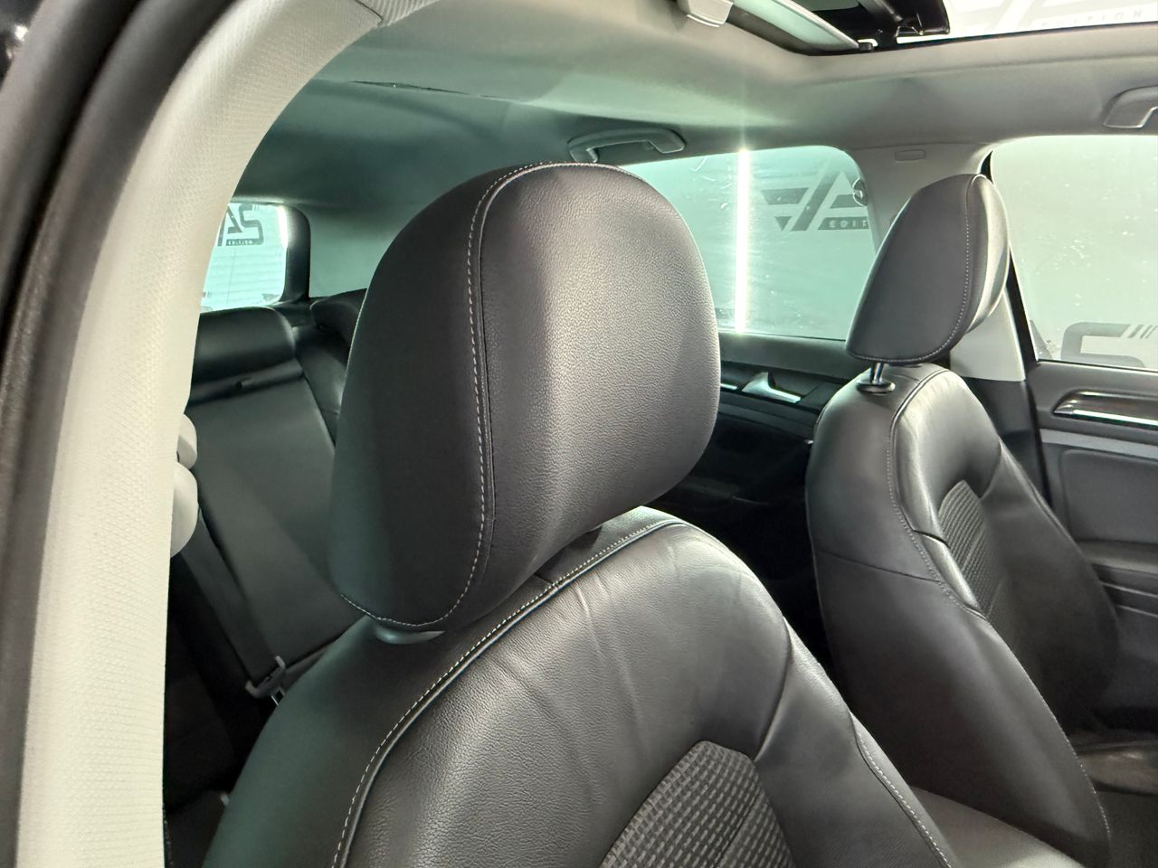 Imagen 80 del Volkswagen Golf en Auto Select Edition, Figueres