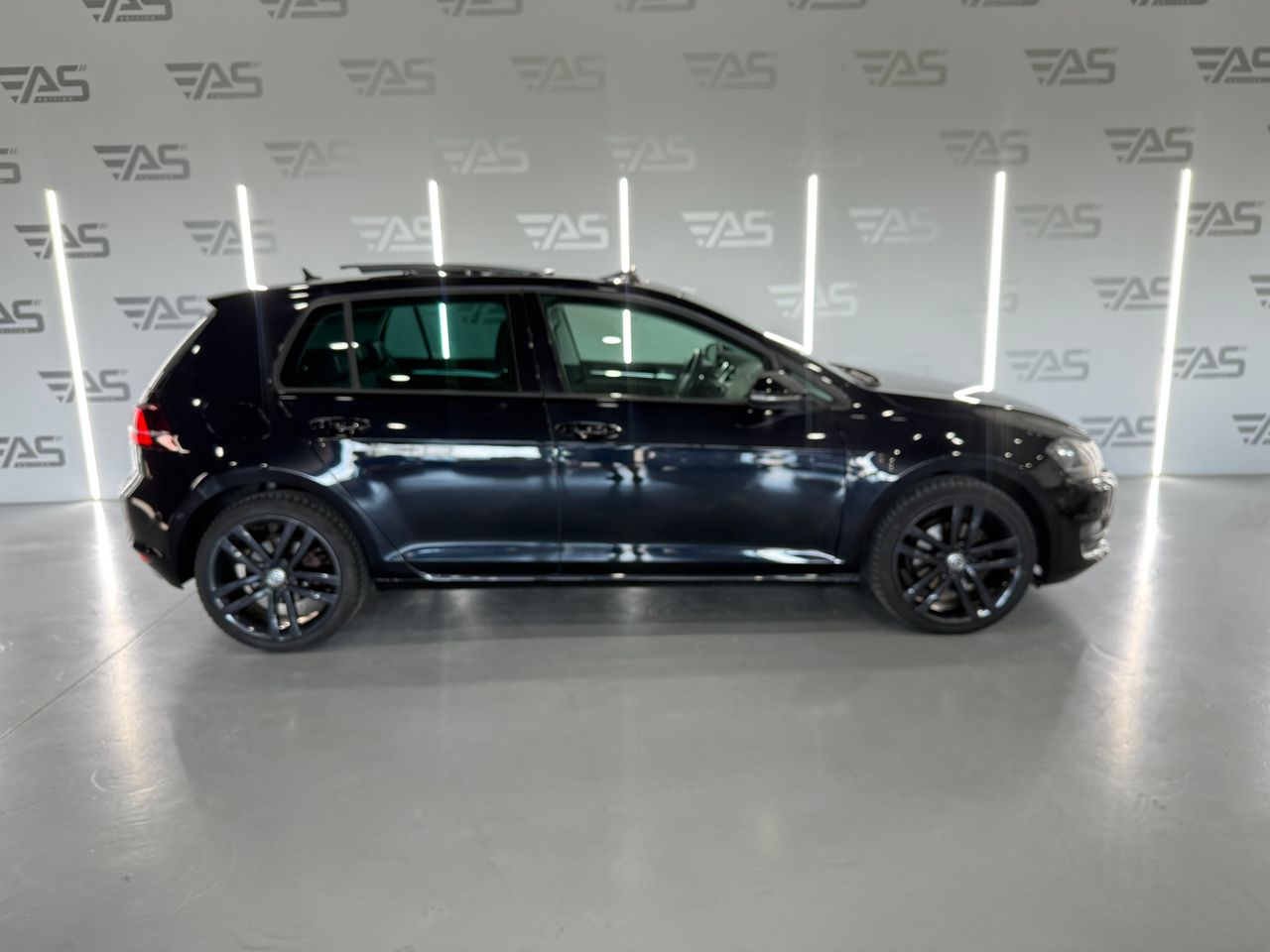 Imagen 7 del Volkswagen Golf en Auto Select Edition, Figueres