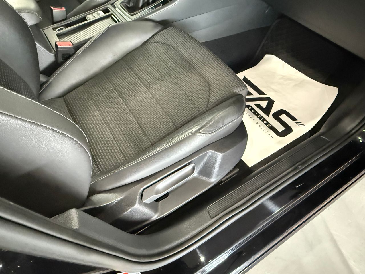 Imagen 85 del Volkswagen Golf en Auto Select Edition, Figueres