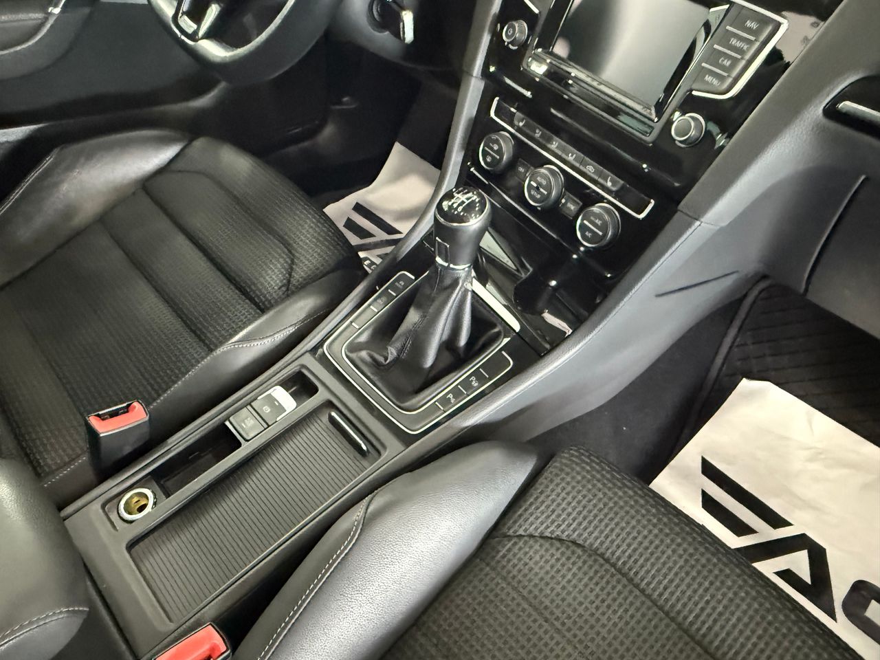 Imagen 86 del Volkswagen Golf en Auto Select Edition, Figueres