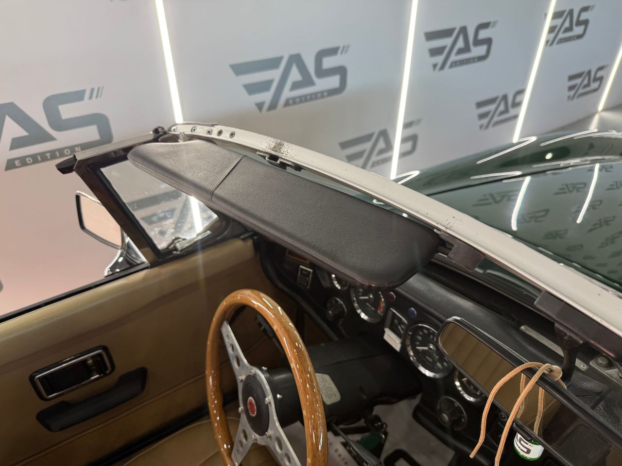 Imagen 199 del MG MGB Roadster en Auto Select Edition, Figueres