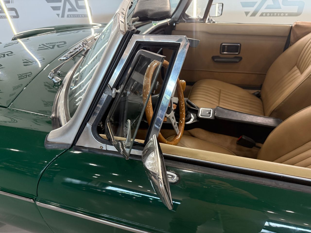 Imagen 21 del MG MGB Roadster en Auto Select Edition, Figueres