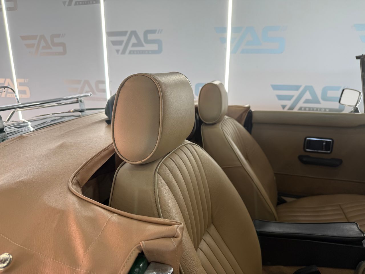 Imagen 178 del MG MGB Roadster en Auto Select Edition, Figueres