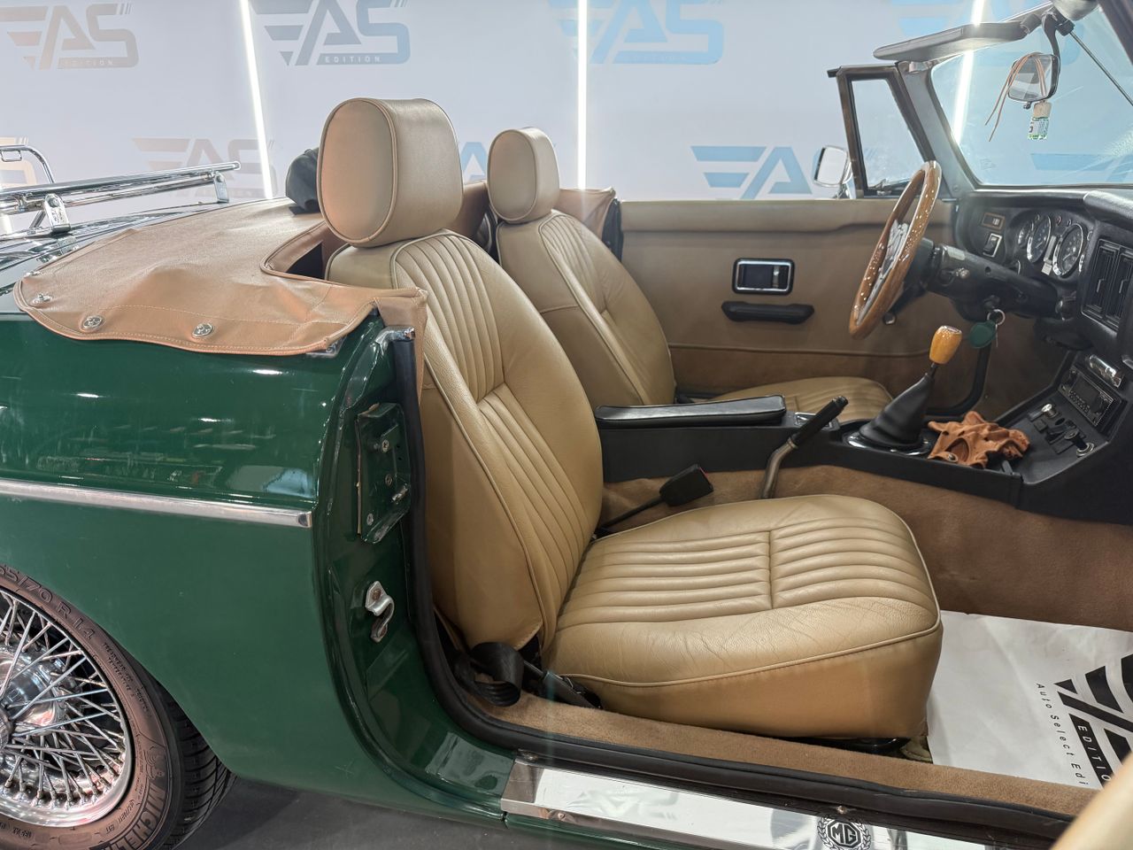 Imagen 177 del MG MGB Roadster en Auto Select Edition, Figueres