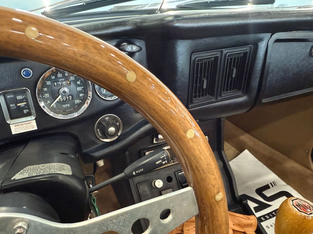 Imagen 154 del MG MGB Roadster en Auto Select Edition, Figueres