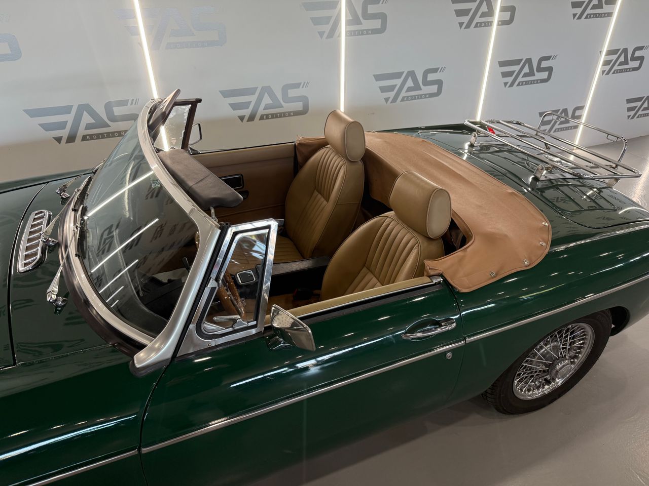 Imagen 127 del MG MGB Roadster en Auto Select Edition, Figueres