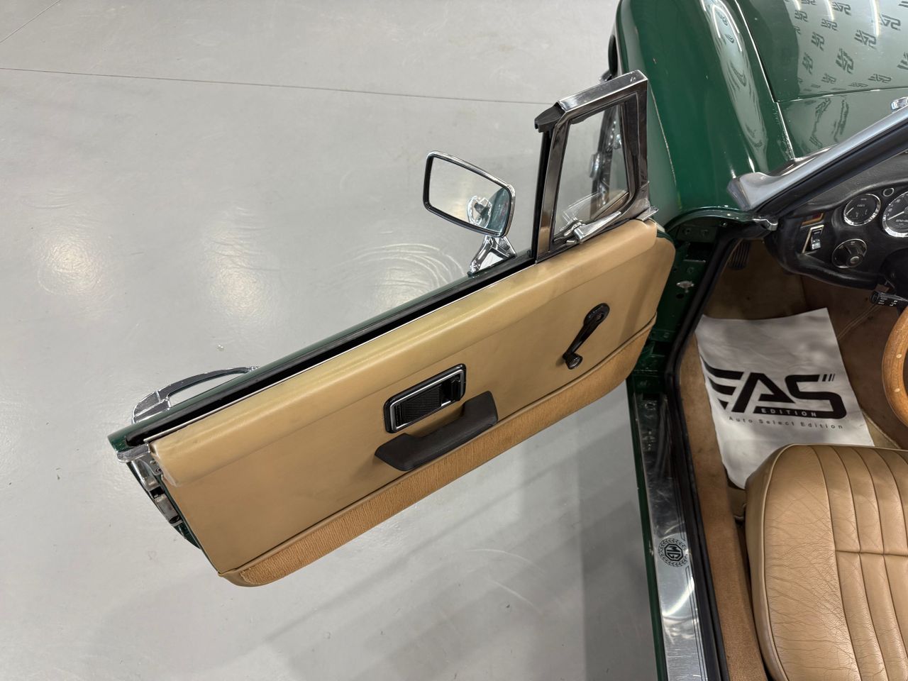 Imagen 129 del MG MGB Roadster en Auto Select Edition, Figueres