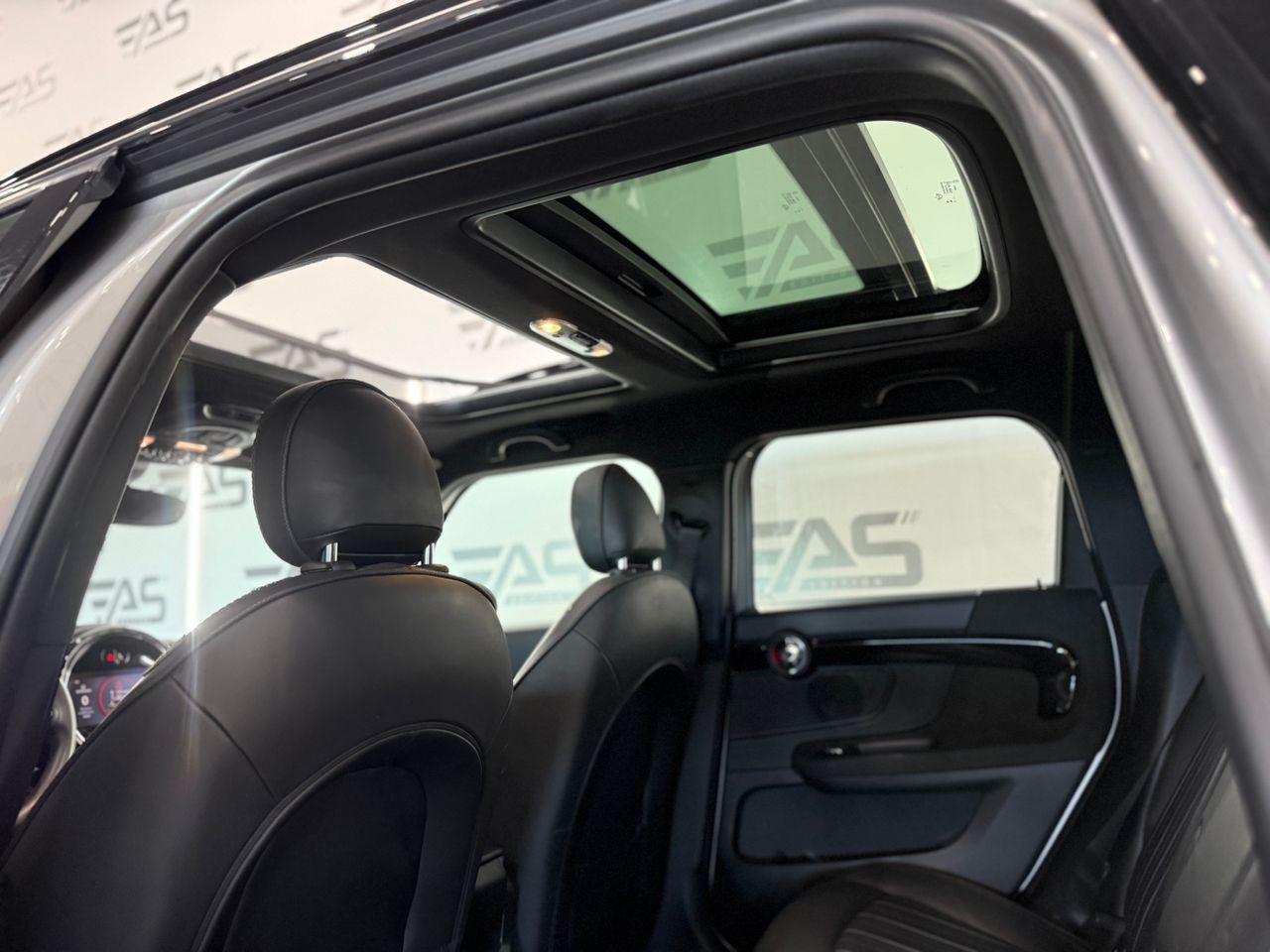 Imagen 157 del MINI Countryman en Auto Select Edition, Figueres