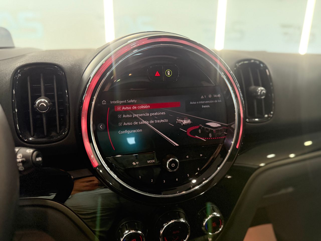 Imagen 79 del MINI Countryman en Auto Select Edition, Figueres