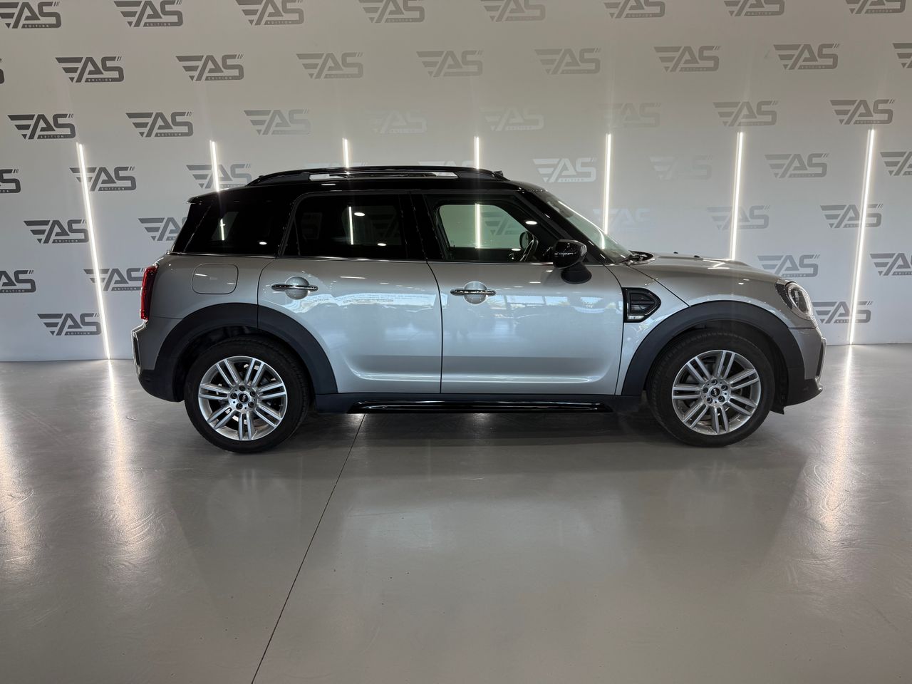 Imagen 7 del MINI Countryman en Auto Select Edition, Figueres
