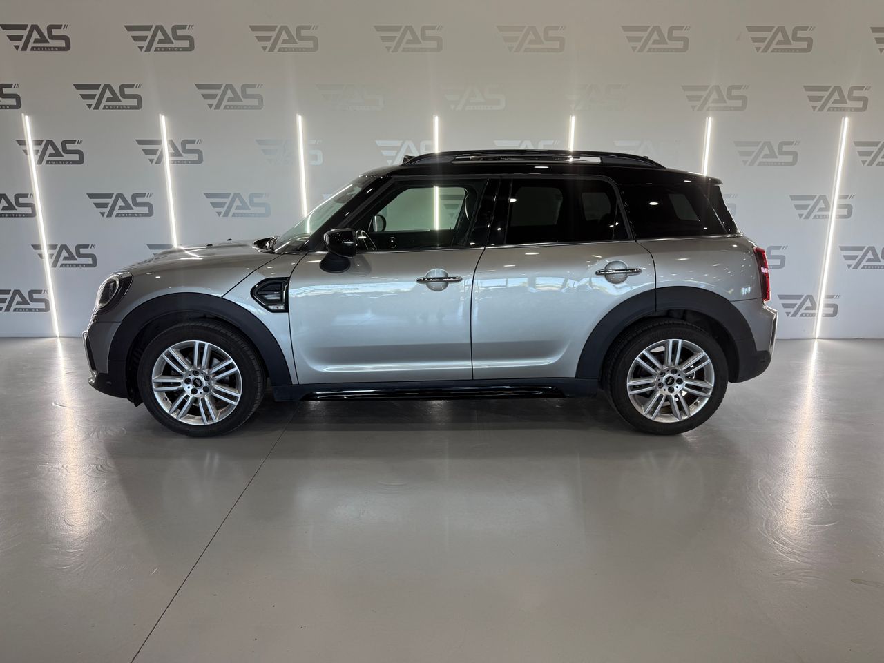 Imagen 6 del MINI Countryman en Auto Select Edition, Figueres