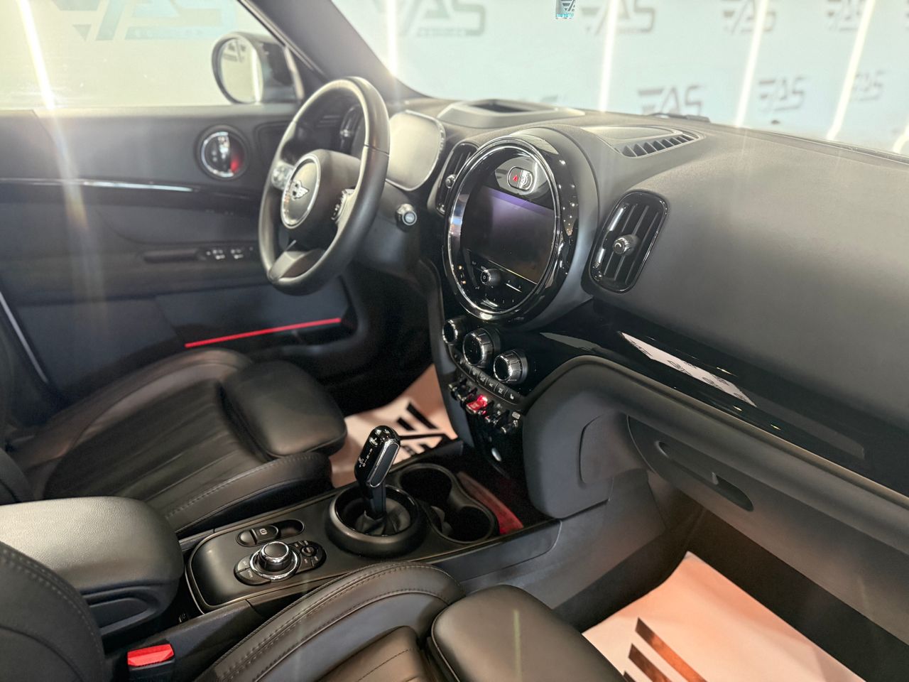 Imagen 106 del MINI Countryman en Auto Select Edition, Figueres