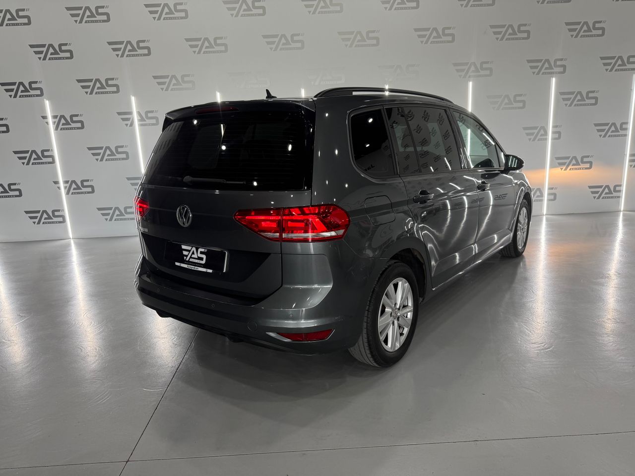 volkswagen touran 2020 / foto grande (3)