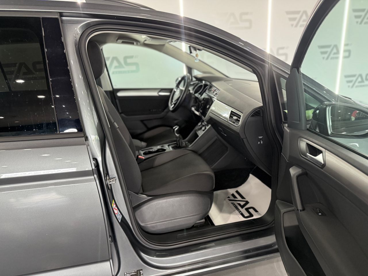 Imagen 88 del Volkswagen Touran en Auto Select Edition, Figueres