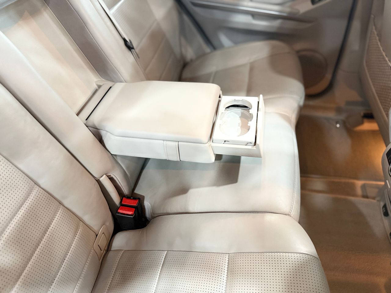 Imagen 214 del Mercedes Clase M en Auto Select Edition, Figueres