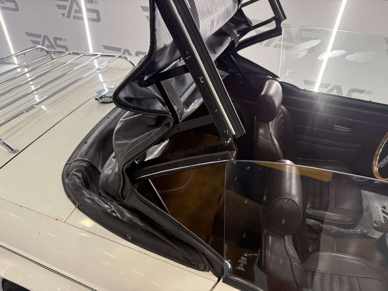 Imagen 255 del Triumph TR6 en Auto Select Edition, Figueres