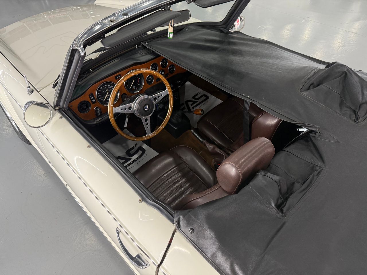 Imagen 280 del Triumph TR6 en Auto Select Edition, Figueres