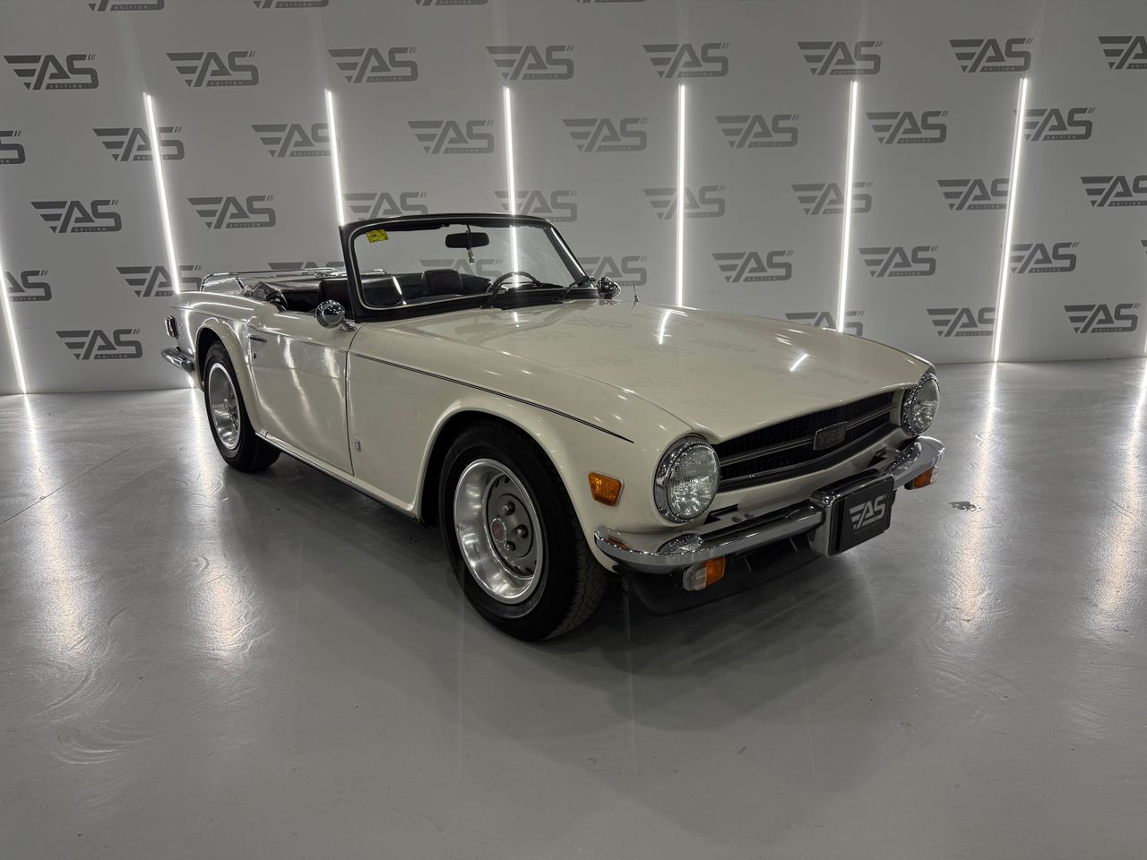 Imagen 3 del Triumph TR6 en Auto Select Edition, Figueres