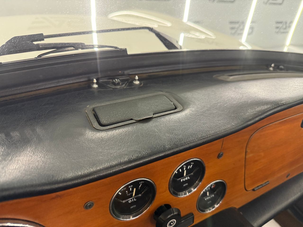 Imagen 175 del Triumph TR6 en Auto Select Edition, Figueres