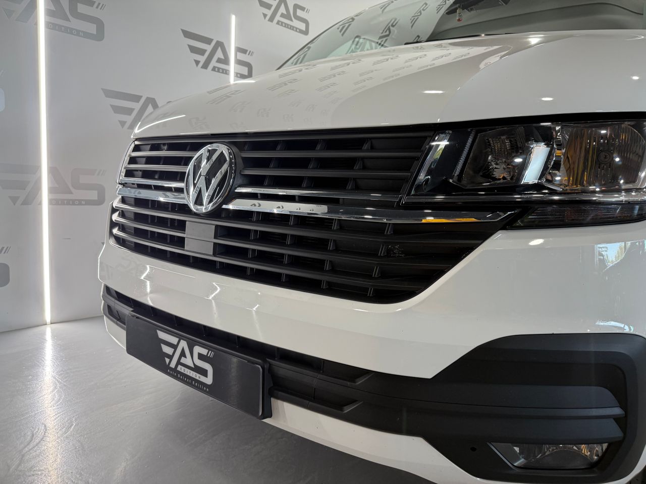 Imagen 20 del Volkswagen Caravelle en Auto Select Edition, Figueres