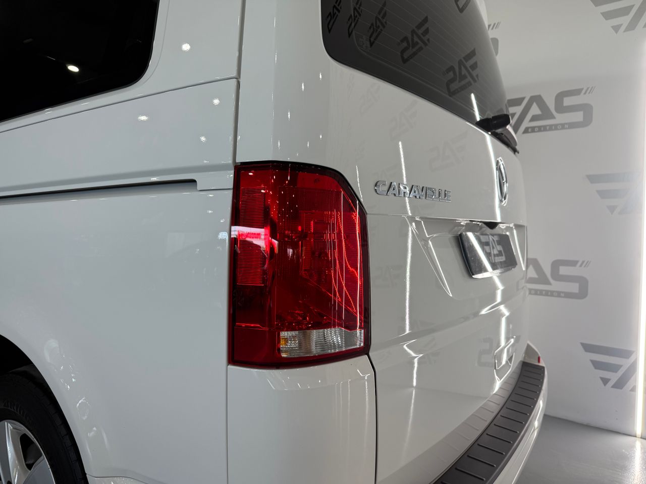 Imagen 27 del Volkswagen Caravelle en Auto Select Edition, Figueres